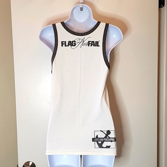 NWOT Flag Nor Fail Tank, Size X-Small - Picture 5 of 8